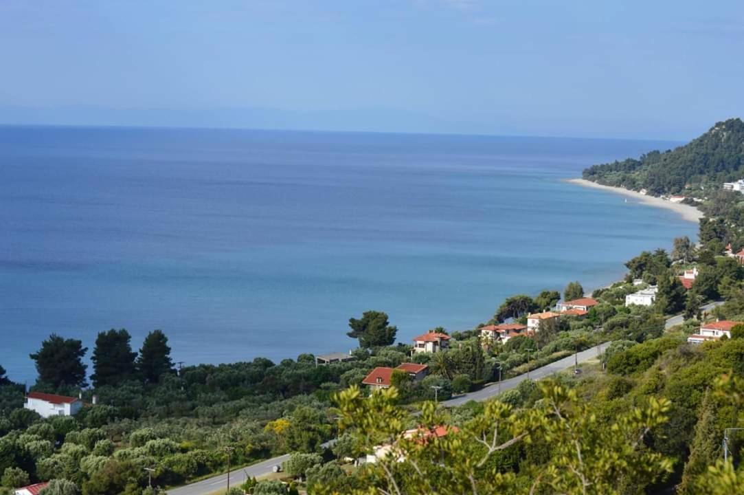 Leonidas Apartments And Suites Mola Kalyva Exteriér fotografie