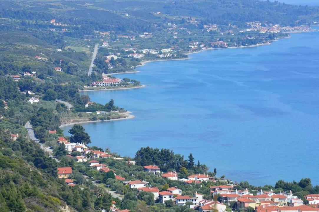 Leonidas Apartments And Suites Mola Kalyva Exteriér fotografie